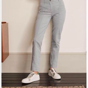 BODEN CHINO. SIZE 16/18 R GRAY CURRENTLY ONLINE FOR $35.99 IN OTHER COLORS.